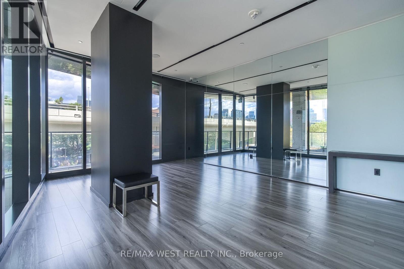 1002- 21 Lawren Harris Square, Toronto, ON photo 36