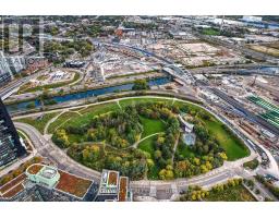 1002 - 21 Lawren Harris Square, Toronto, ON M5A0T4 Photo 28
