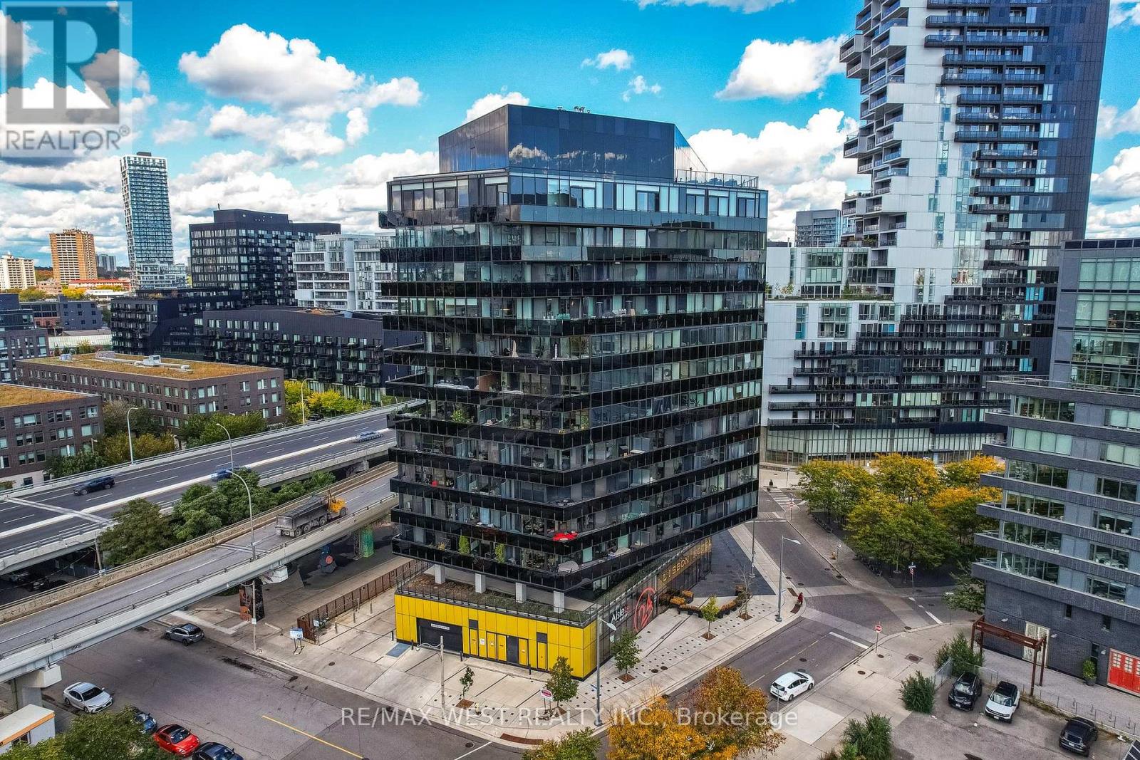 1002- 21 Lawren Harris Square, Toronto, ON photo 30