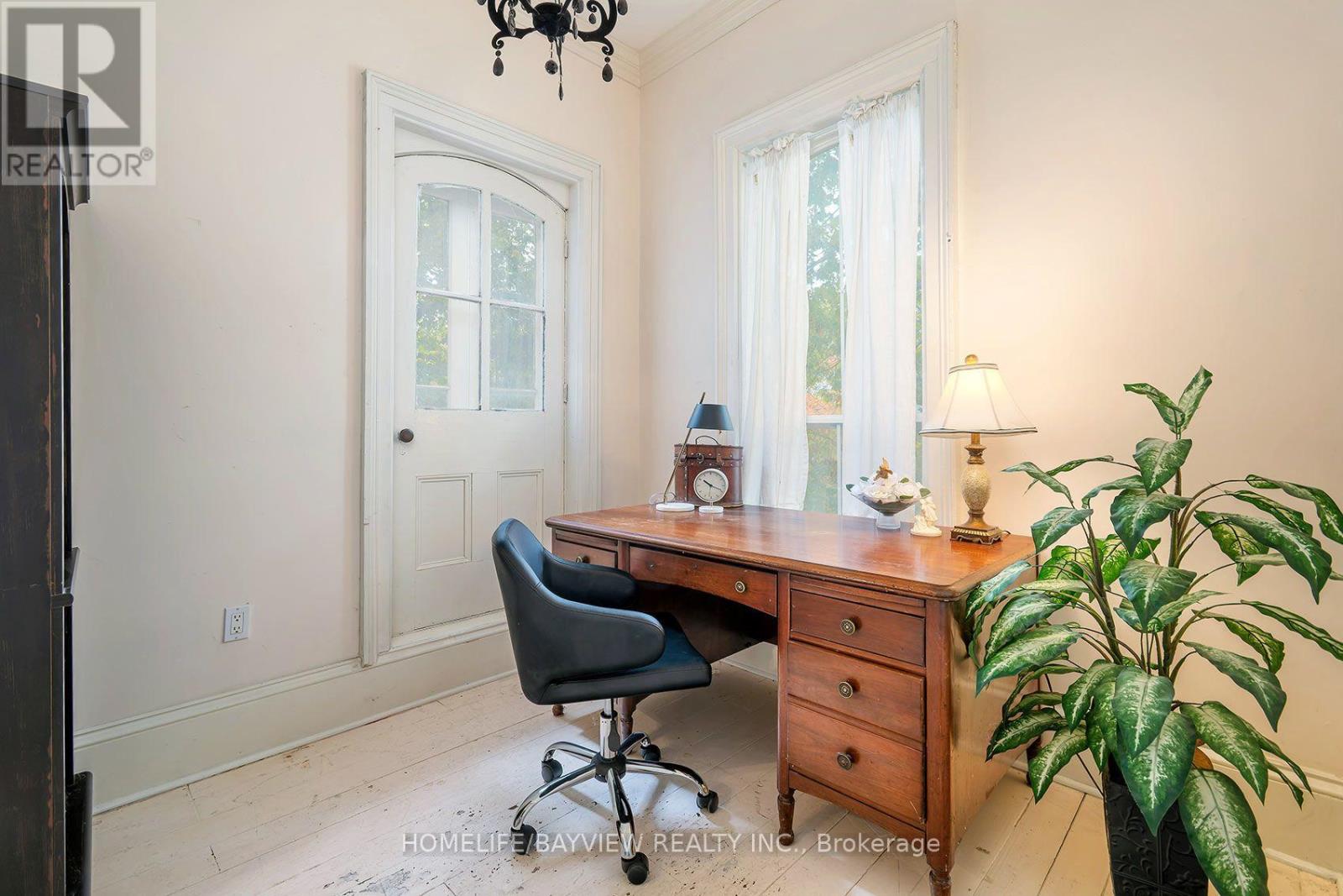 7-9 ODELL STREET - 34