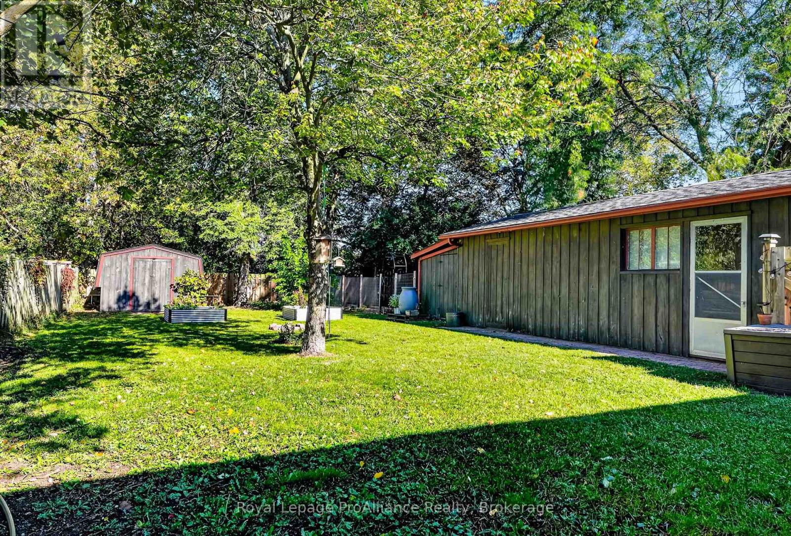 174 University Avenue West, Cobourg, ON photo 46
