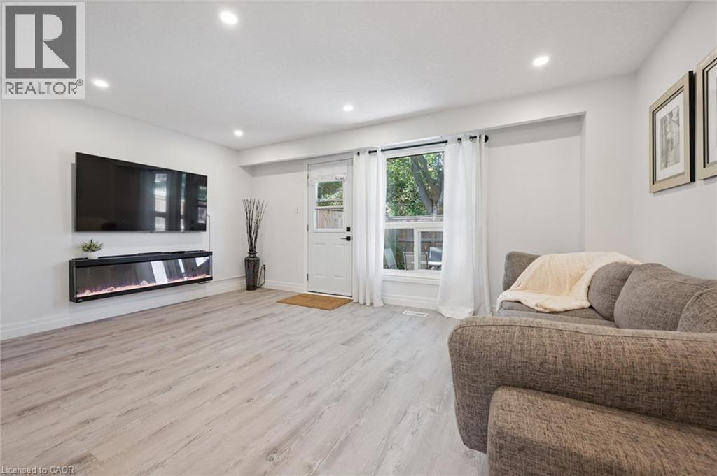 223 Pioneer Drive West — photo 11