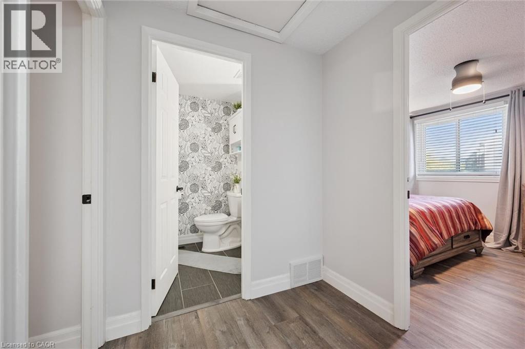 223 Pioneer Drive West — photo 21