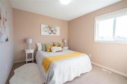 70 Bridgeland Drive N, Winnipeg, MB R3Y0B6 Photo 26