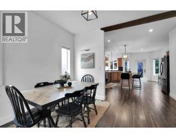 112 Aspen Creek Crescent - photo 8