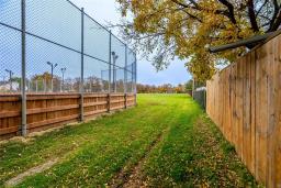 312 Mclean Street, Winnipeg, MB R3R0V7 Photo 34