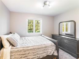 32 North Drive, Tyndall, MB R0E2B0 Photo 24