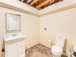 32 North Drive, Tyndall, MB R0E2B0 Photo 38