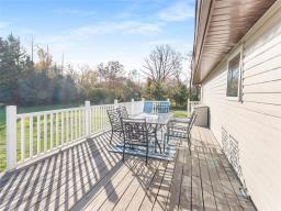32 North Drive, Tyndall, MB R0E2B0 Photo 44
