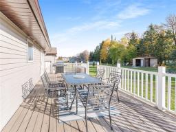 32 North Drive, Tyndall, MB R0E2B0 Photo 45