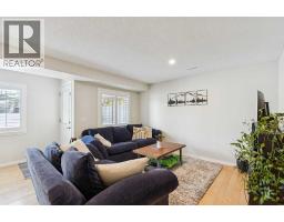35 Royal Oak Gardens NW - photo 5