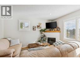 35 Royal Oak Gardens Nw, Calgary, AB T3G5S5 Photo 16