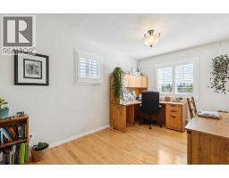 35 Royal Oak Gardens Nw, Calgary, AB T3G5S5 Photo 26