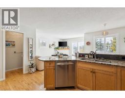 35 Royal Oak Gardens Nw, Calgary, AB T3G5S5 Photo 13