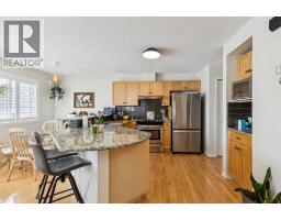 35 Royal Oak Gardens Nw, Calgary, AB T3G5S5 Photo 11