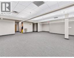 1850 Vanier Boulevard, photo 17