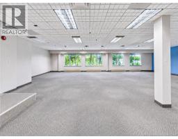1850 Vanier Boulevard, photo 20