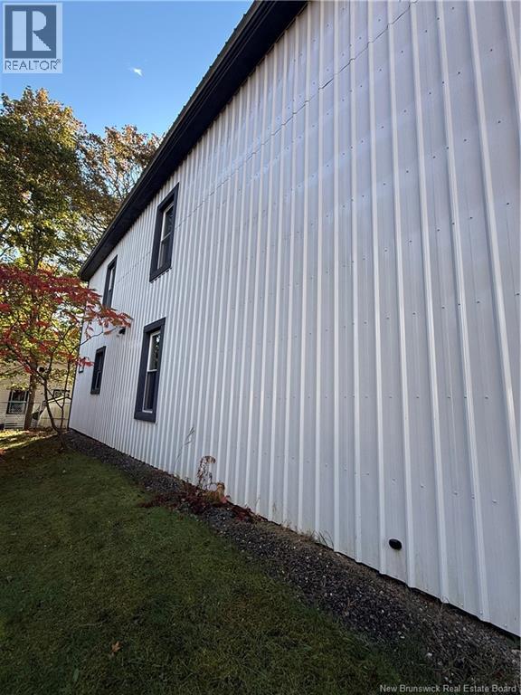 15 Veazey Street - 11