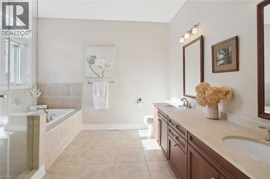 15 BREAKWATER Court - 18