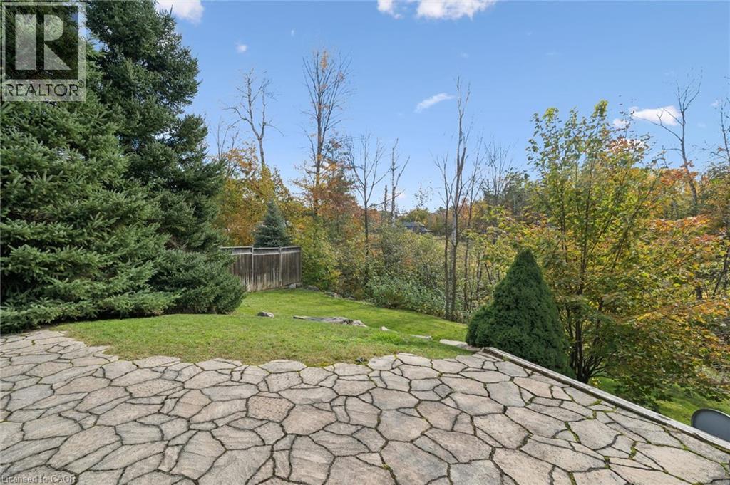 15 BREAKWATER Court - 47