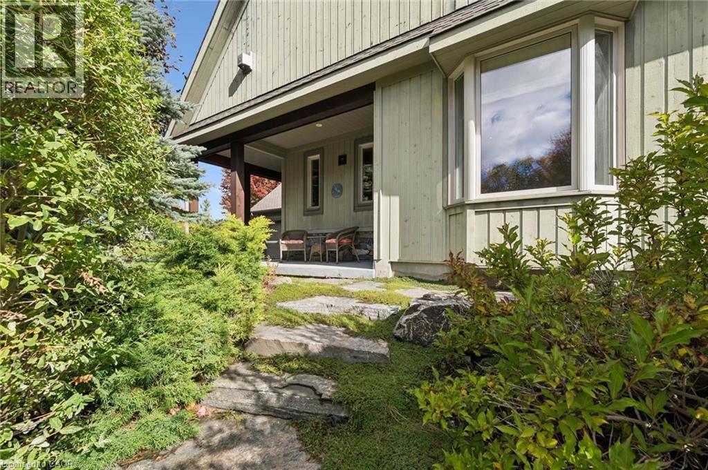15 BREAKWATER Court - 50