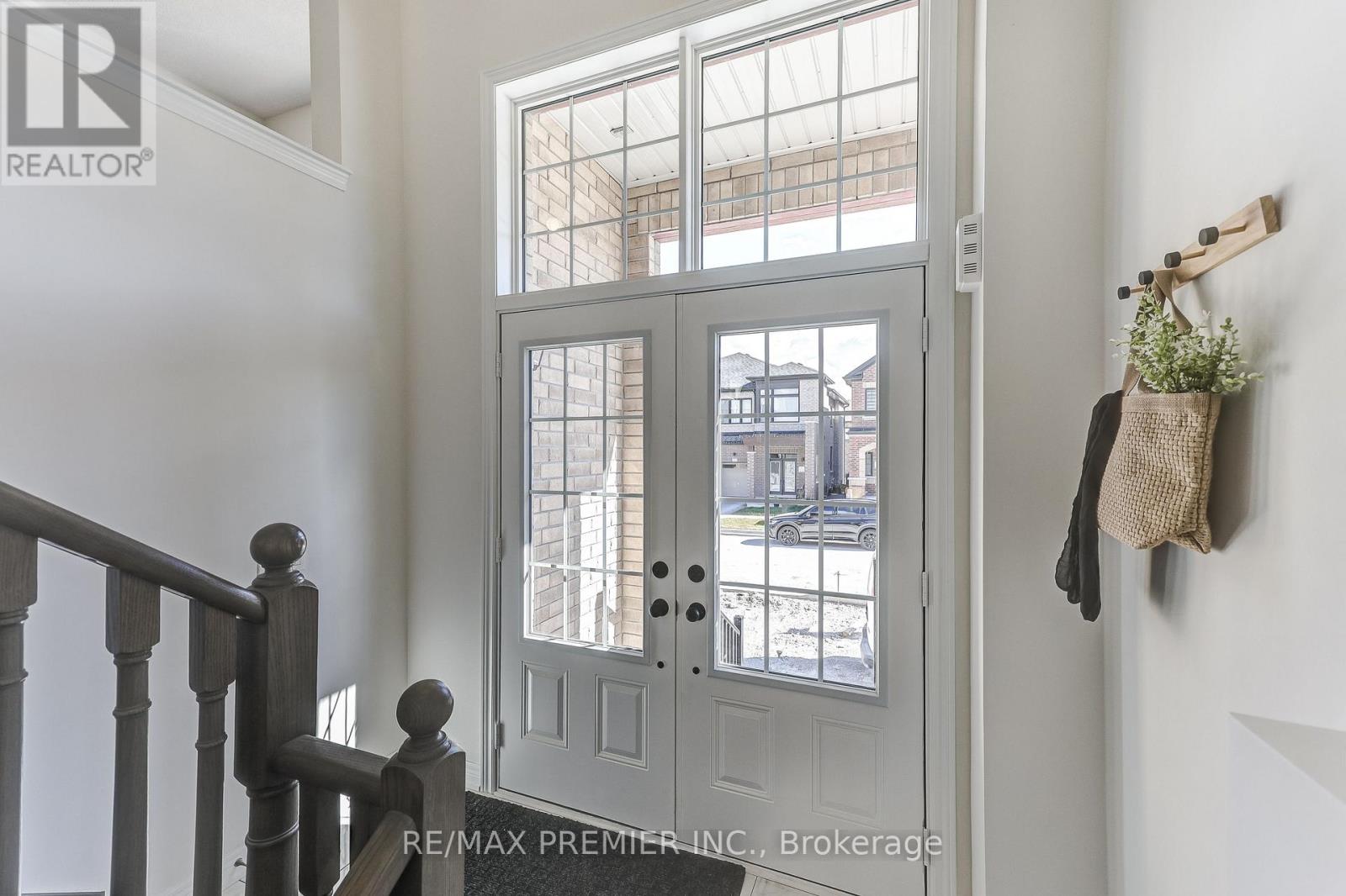 1284 Winding Woods Trail — photo 3