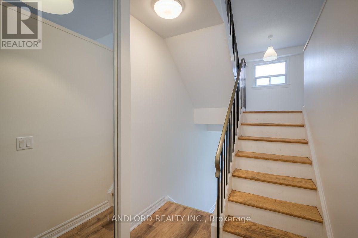 2830 Midland Avenue — photo 14
