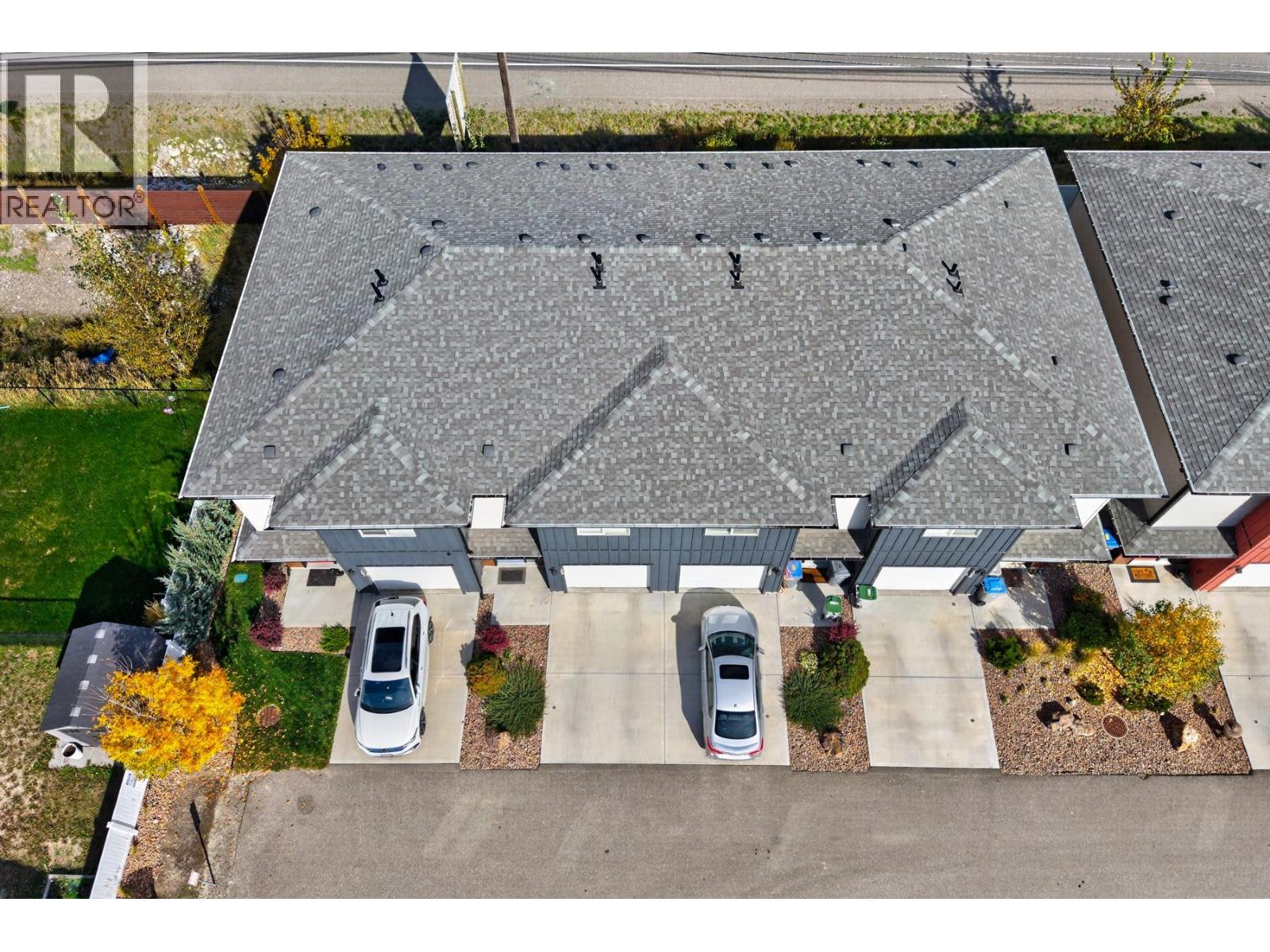 #102 8960 Dallas Drive - 35