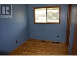 Family room - 31289 Hwy 62 N, Hastings Highlands, ON K0L1C0 Photo 13