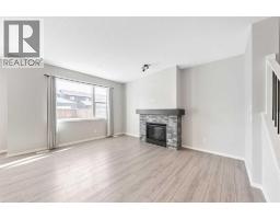 98 Lucas Crescent NW - photo 17