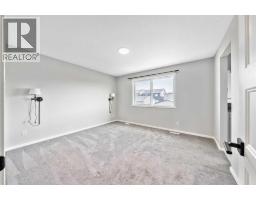 98 Lucas Crescent NW - photo 37