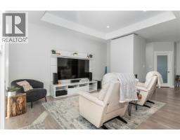 140 Walworth Rd, Campbell River, BC V9W0C8 Photo 13