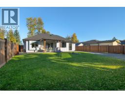 140 Walworth Rd, Campbell River, BC V9W0C8 Photo 34