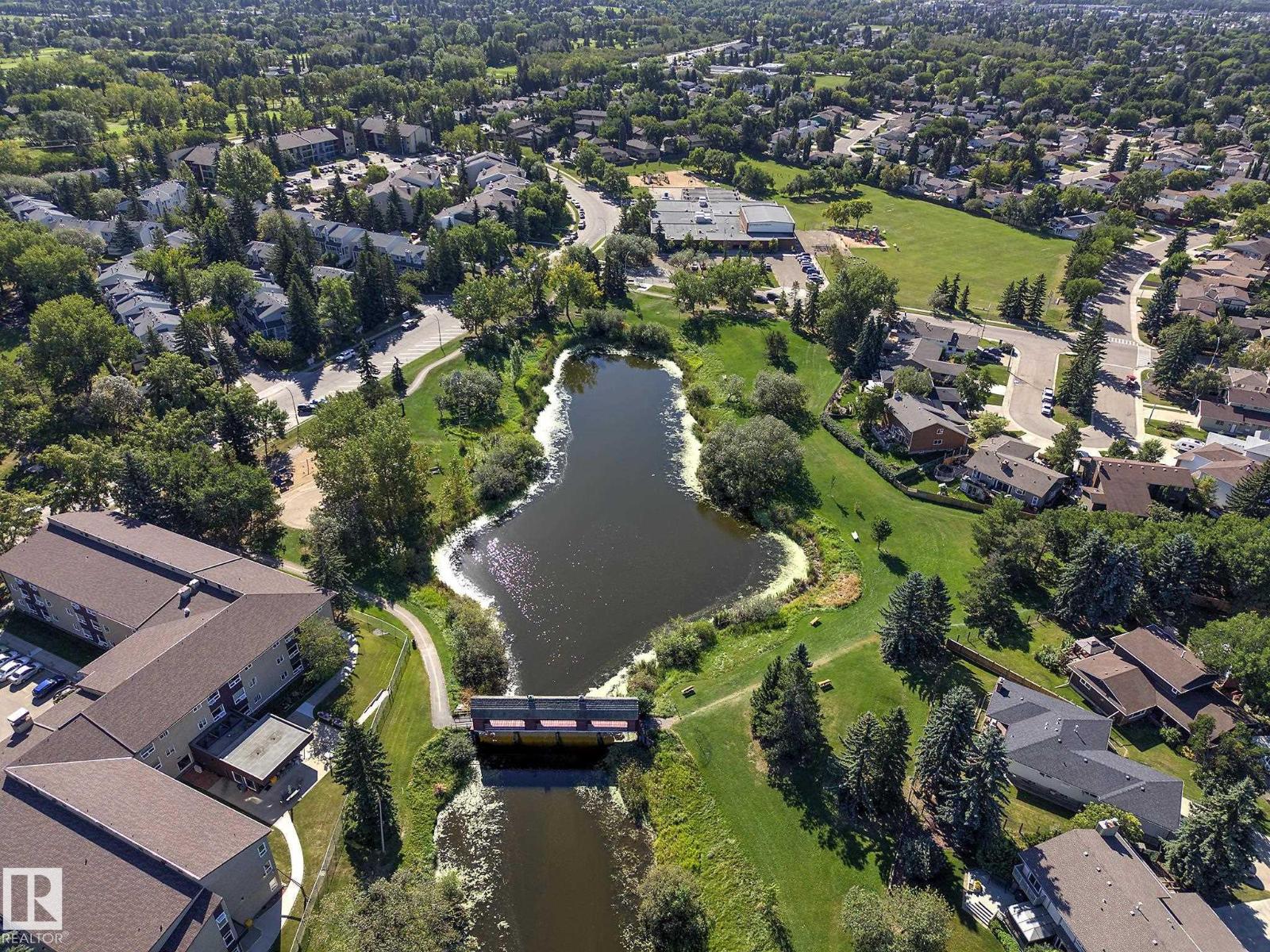 #104 316 Woodbridge Way, photo 36