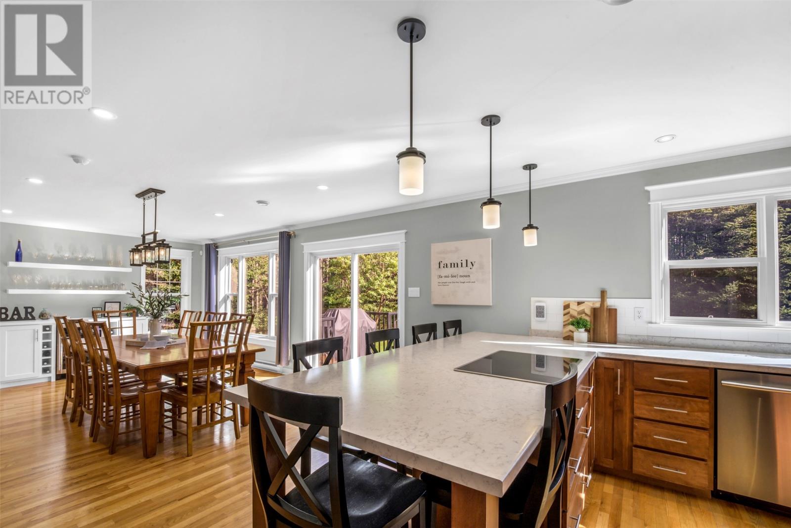 43 Pine Ridge Crescent - 15
