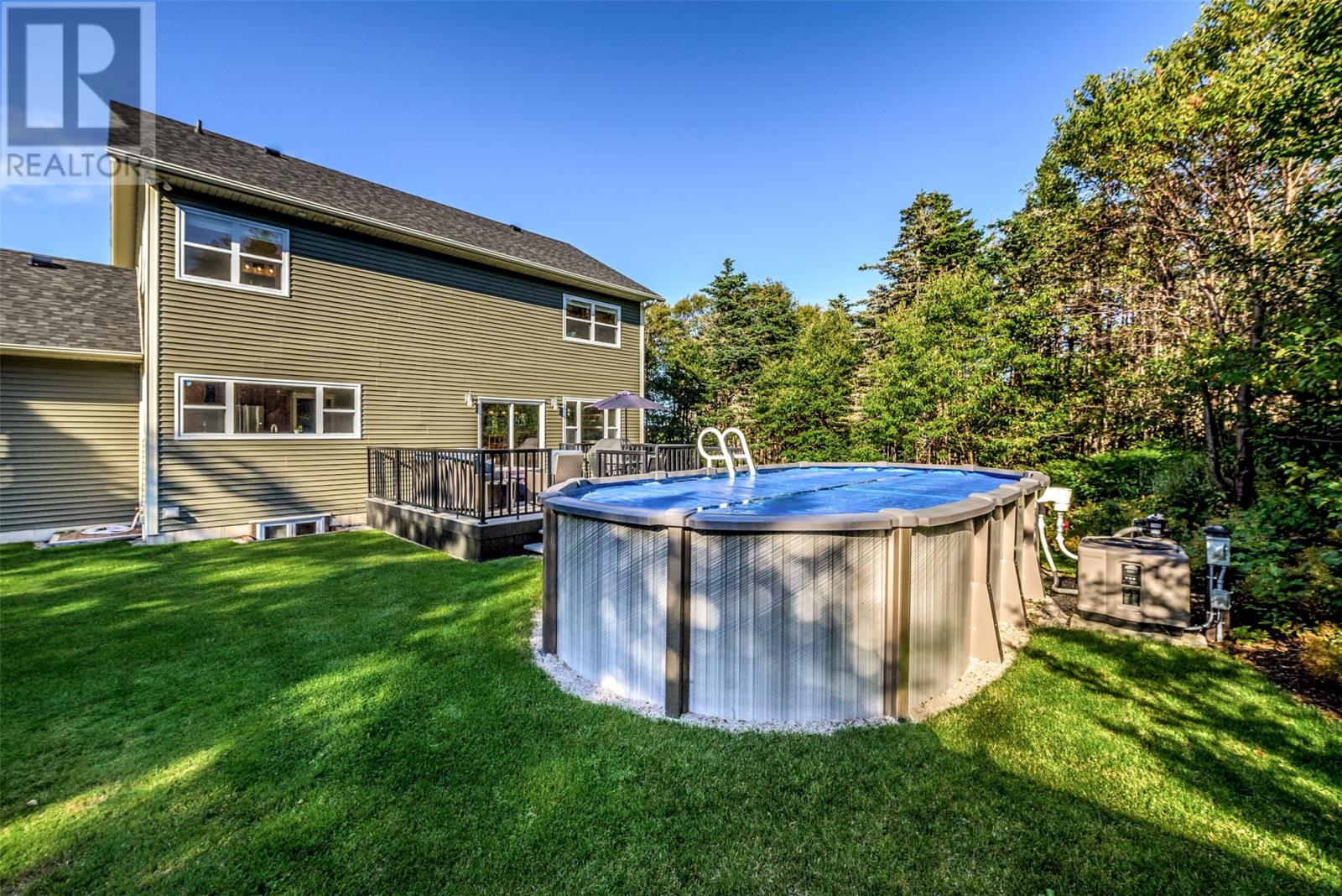 43 Pine Ridge Crescent - 41