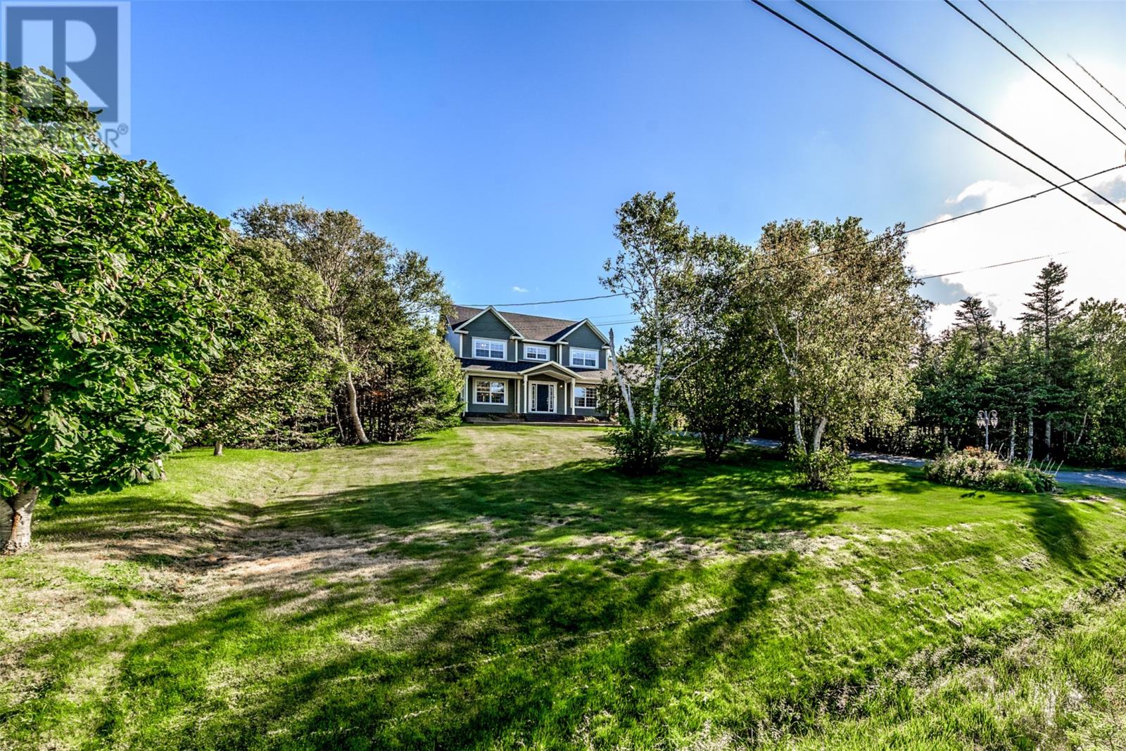 43 Pine Ridge Crescent - 44
