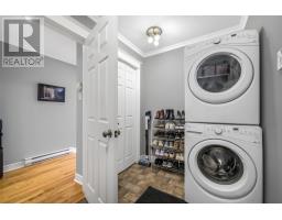 43 Pine Ridge Crescent thumbnail 18