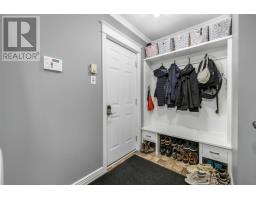 43 Pine Ridge Crescent thumbnail 19