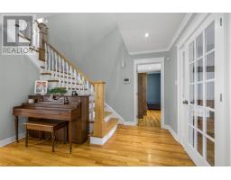 43 Pine Ridge Crescent thumbnail 4
