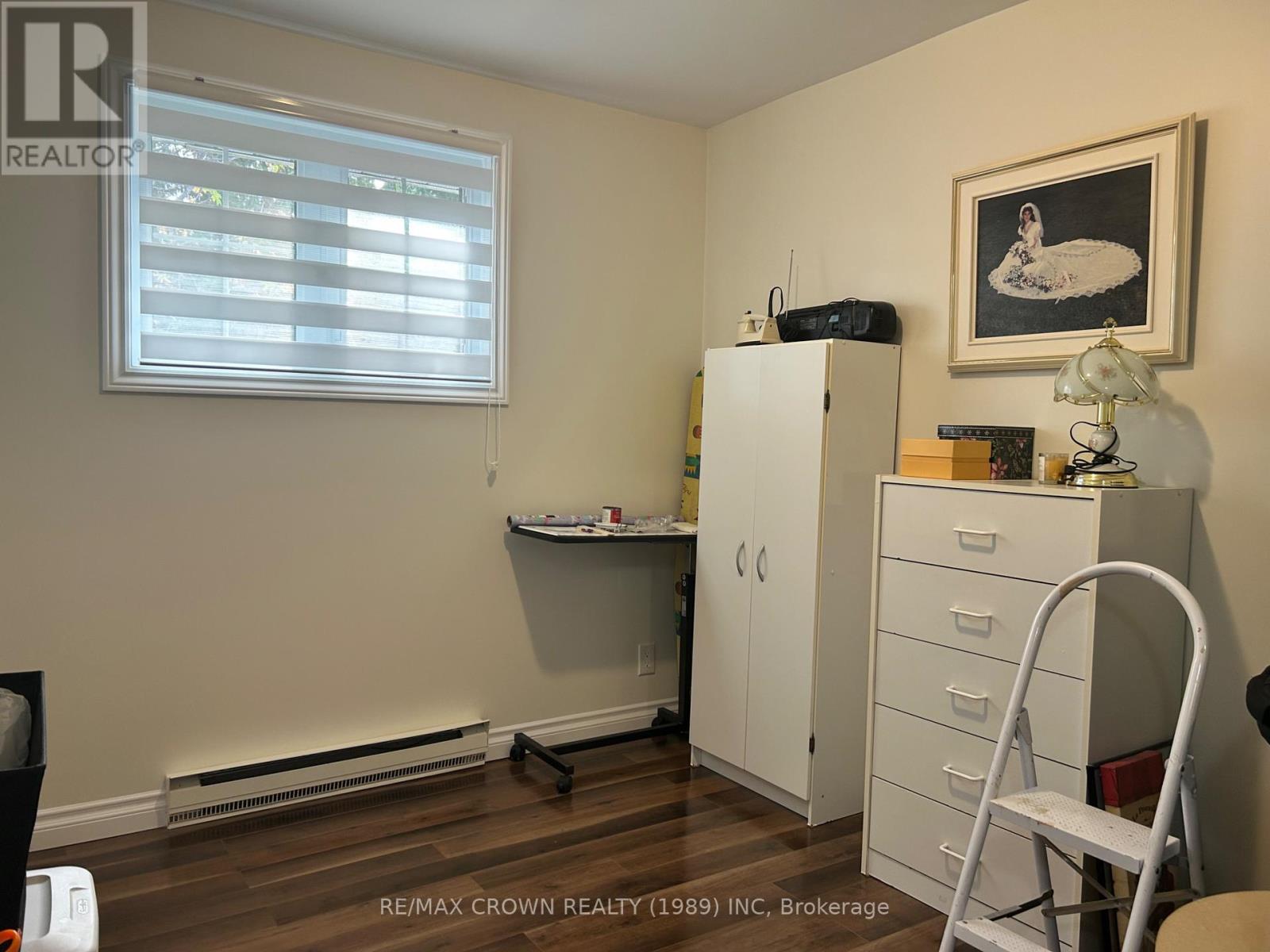 15 LASALLE AVENUE - 28