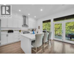 11065 Buckerfield Drive, Maple Ridge, BC V2W1Z8 Photo 11