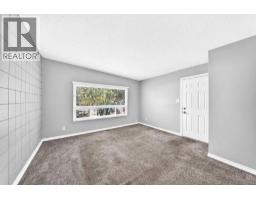 7409 37 Avenue NW - photo 15