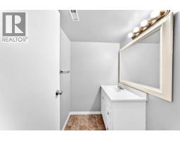 7409 37 Avenue NW - photo 30