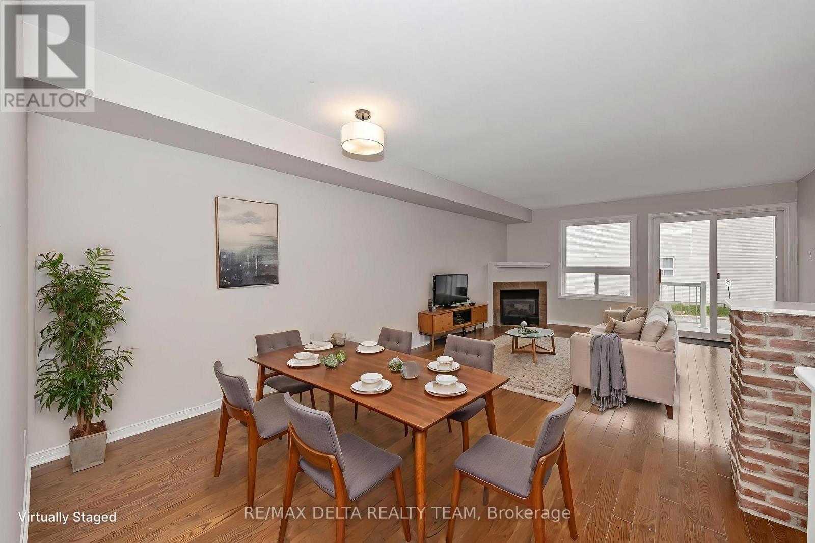 900 Longfields Drive — photo 10