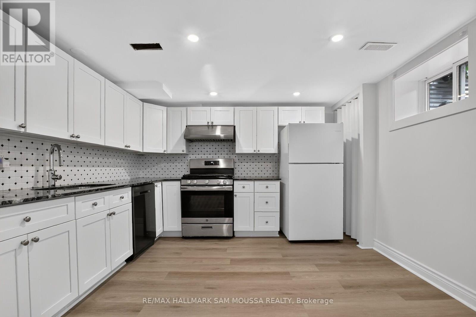 971b Blythdale Road — photo 12