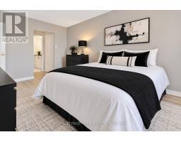 909 - 2759 Carousel Crescent, Ottawa, ON K1T2N5 Photo 8