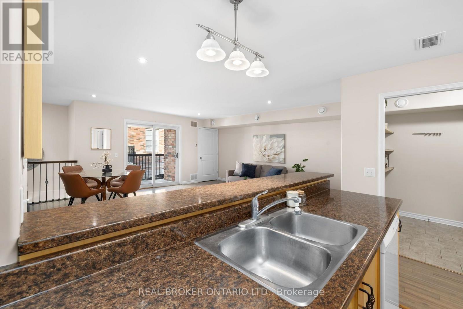 125 Prescott Street — photo 17
