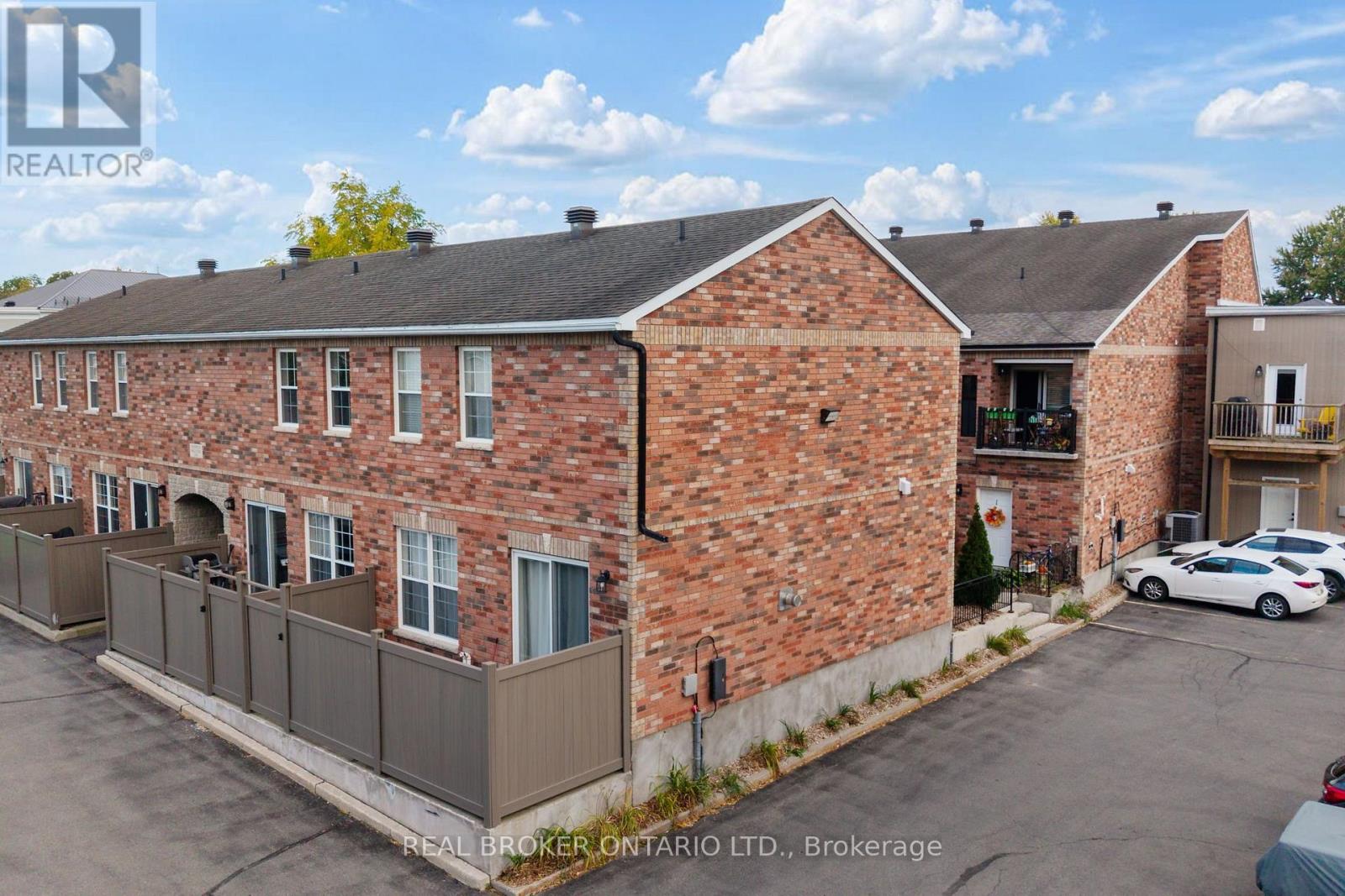 125 Prescott Street — photo 47
