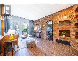 Bedroom 2 - 38 Yonge Boulevard, Toronto, ON M5M3G5 Photo 12